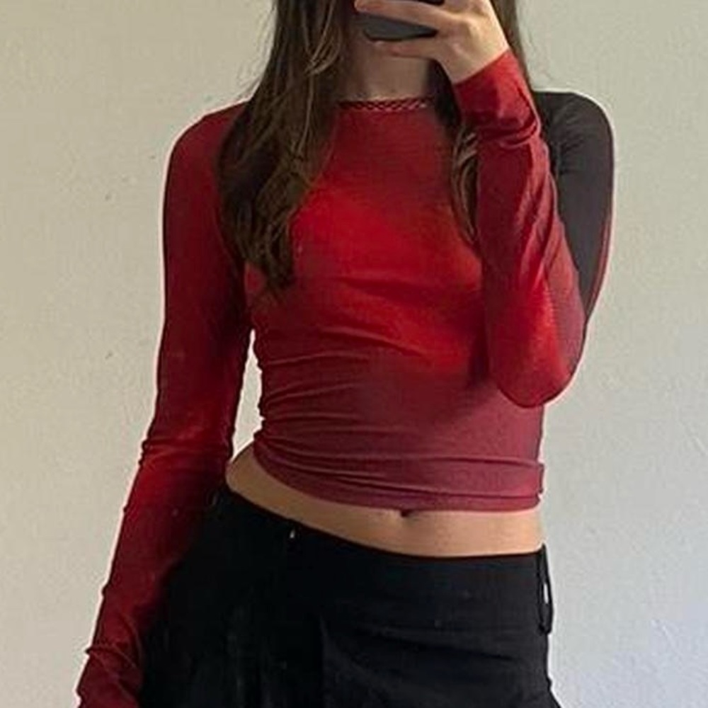 Niihai sz S Infrared Top Long sleeve Fitted T Shirt Crew Urban Outfitters